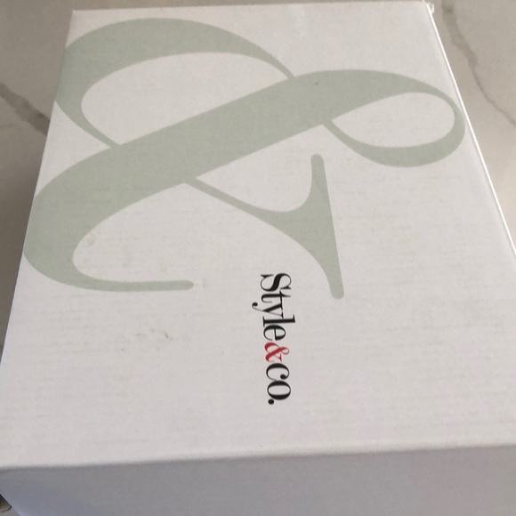 Traded - Picture 4 of 4